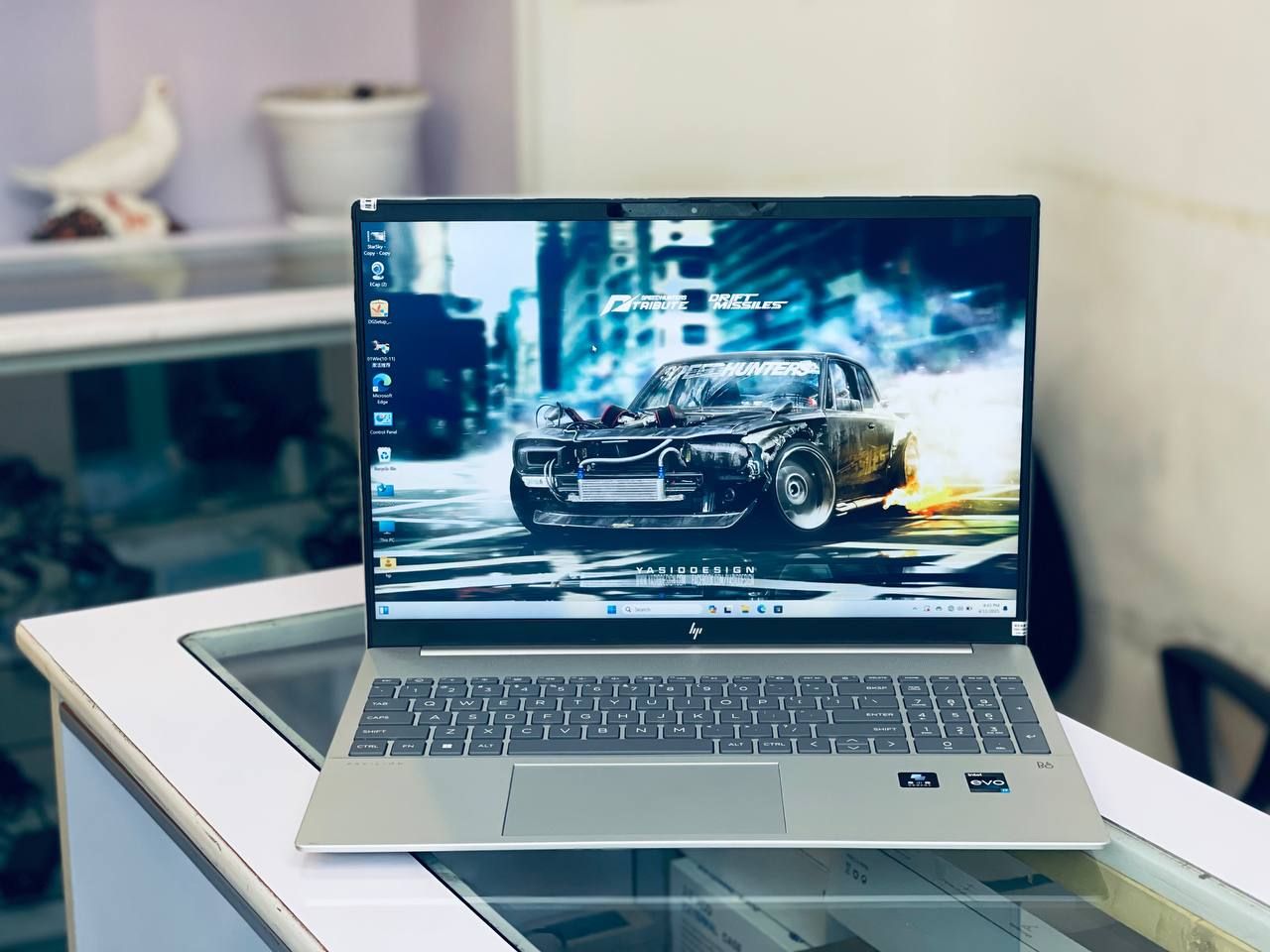 HP PAVILION PLUS 13th GEN 16 INCH