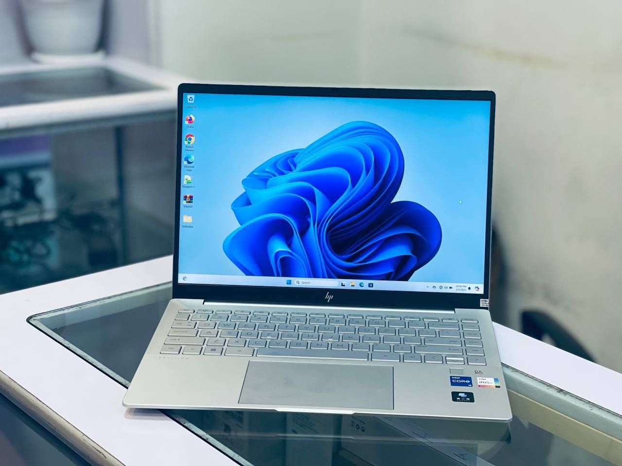 HP PAVILION PLUS 13th GEN 14 INCH
