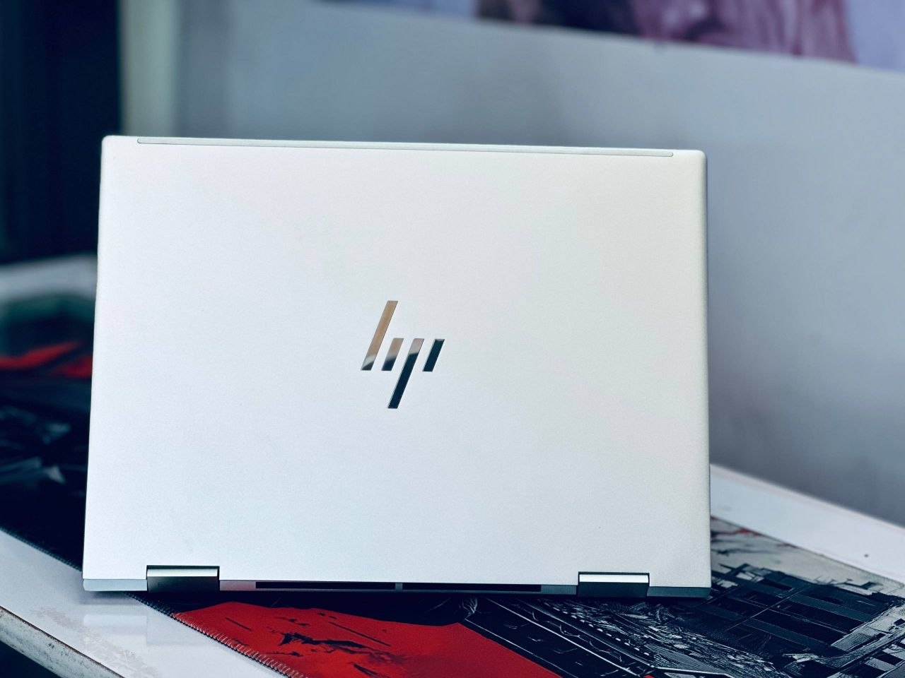 HP envy x360,Back side view