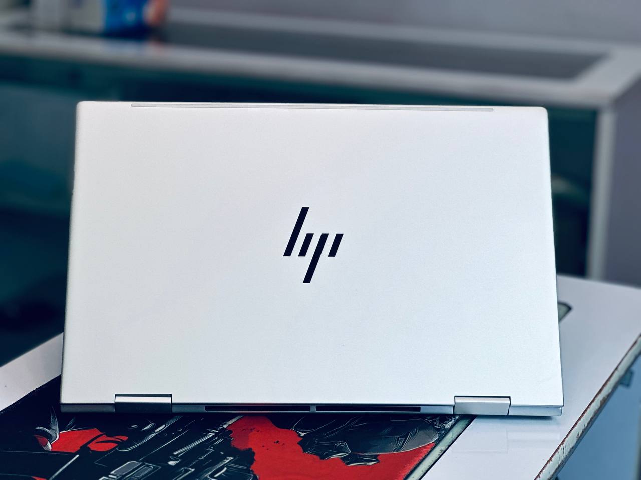 HP envy x360,Back side view
